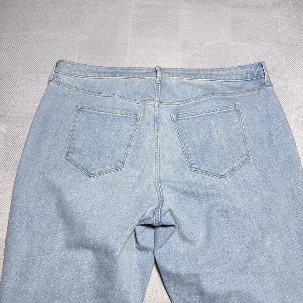 NEW Old Navy High Rise Vintage Cropped Flare Jeans Womens Size 20 Light Wash NWT